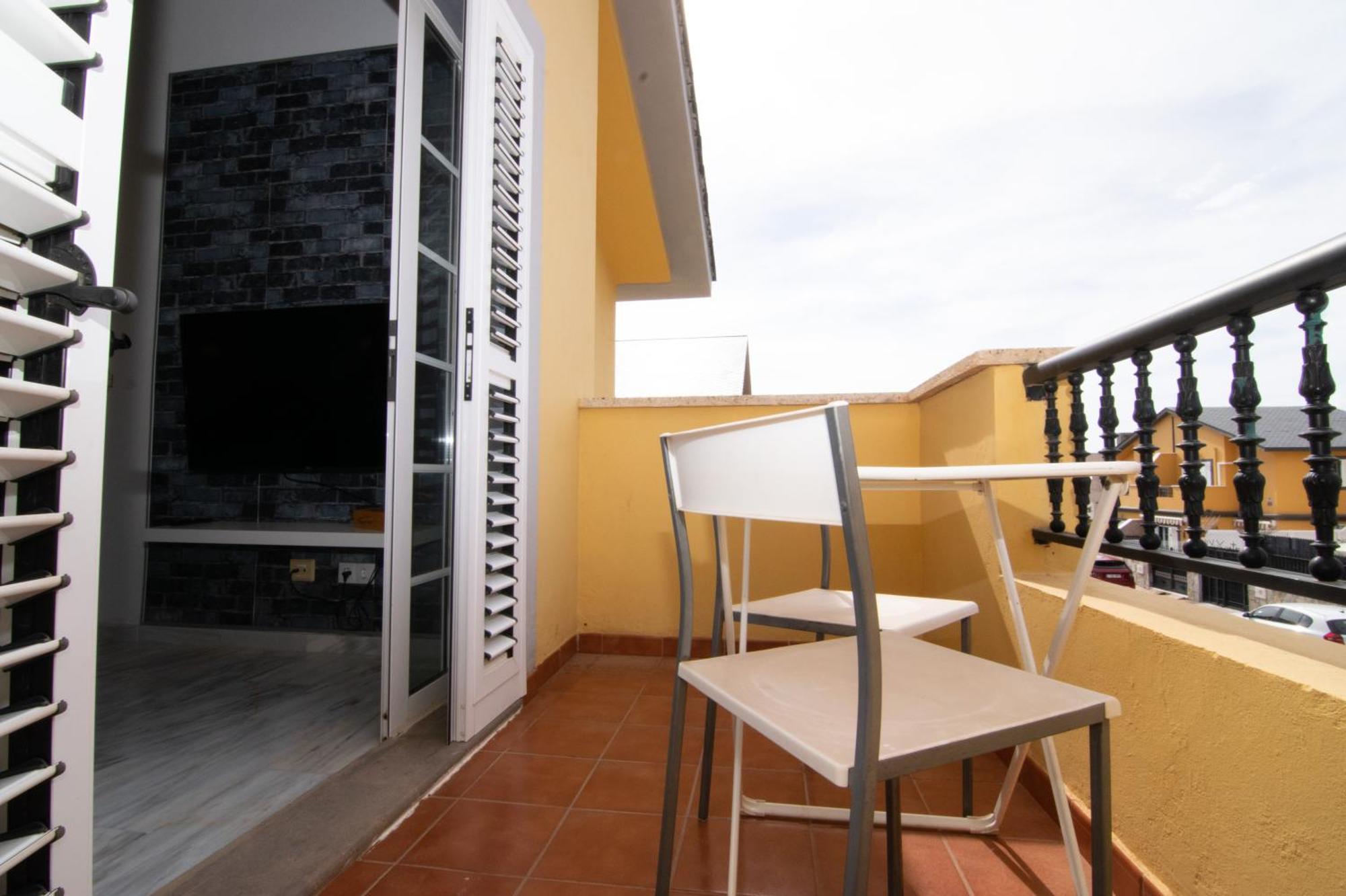 The Safe Point Suites Castillo Castillo del Romeral المظهر الخارجي الصورة